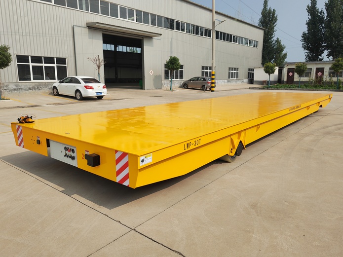 載重30噸無軌電動(dòng)平車（臺(tái)面長12米、寬3米）